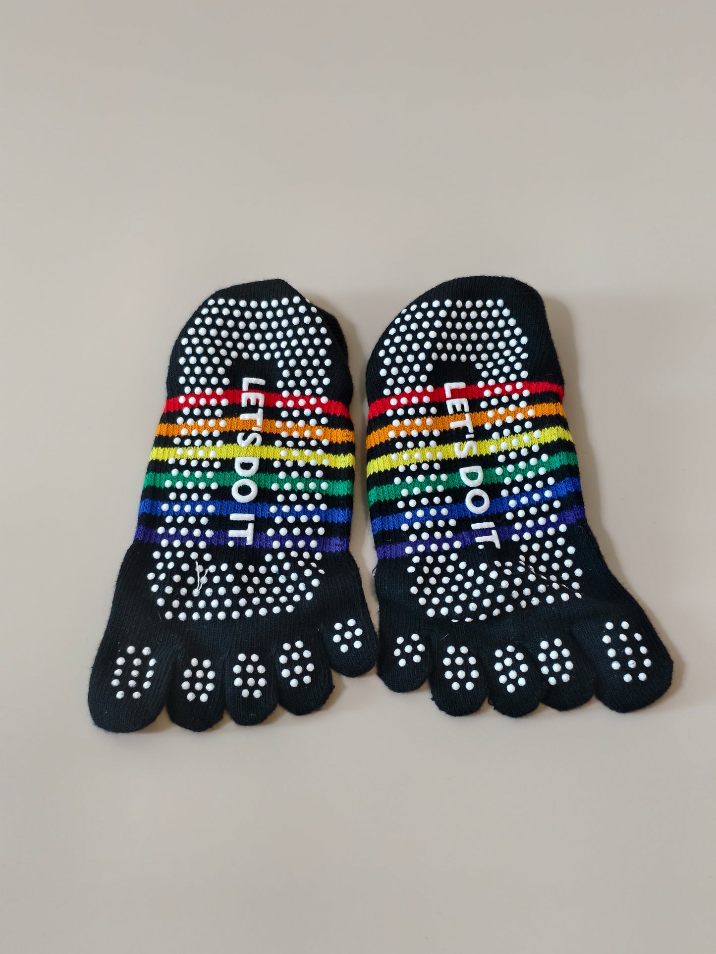 Chaussettes de yoga Viva à bout ouvert et talon ouvert – Orange fluorescent