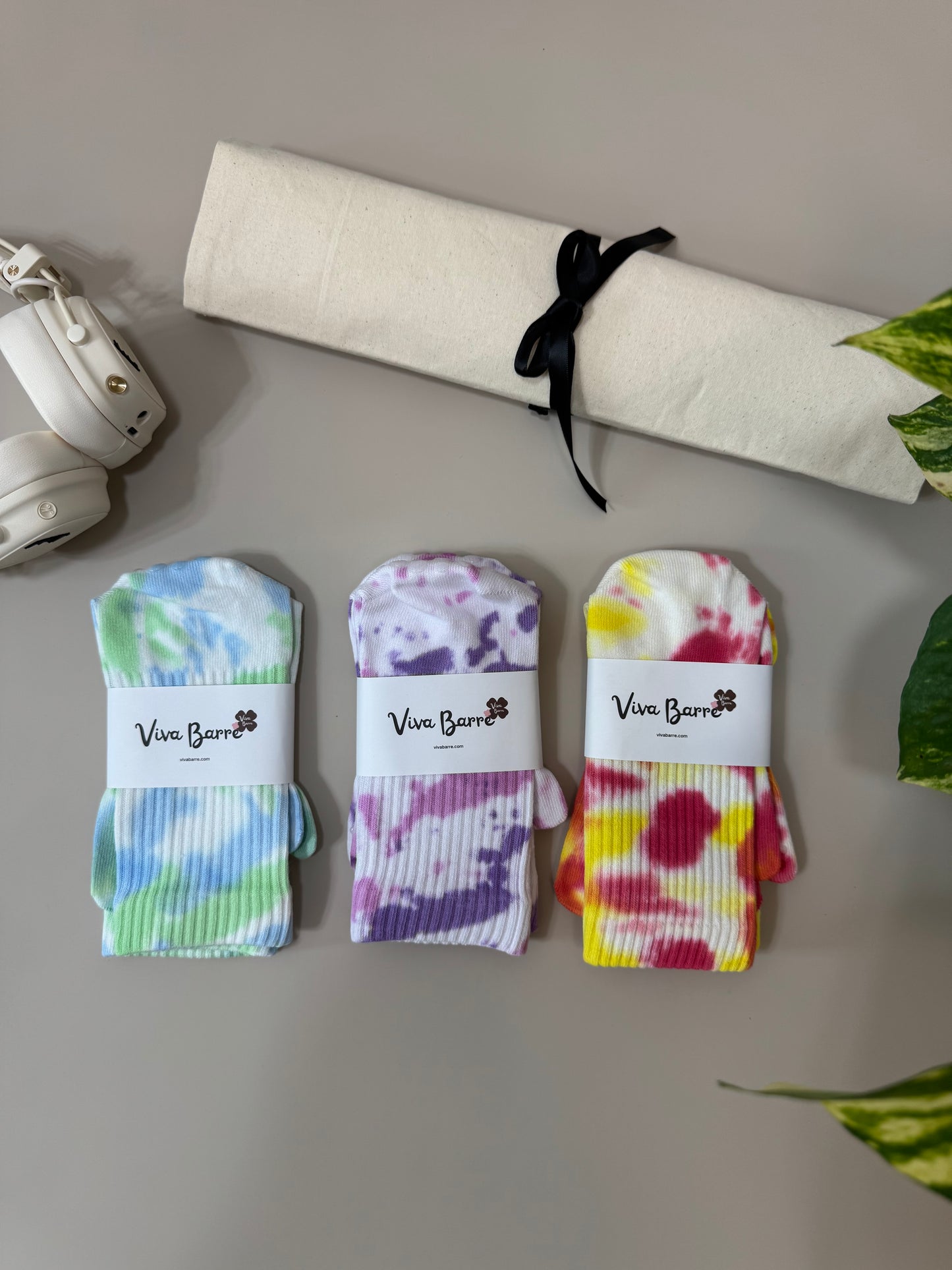 Viva Tie-Dye Long Yoga Socks