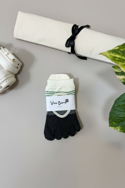 Viva Barre Contrast Open-Back Full-Toe Yoga Grip Socks - Gray & Green, One Size (US 6-11)