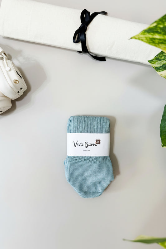 Viva Barre Slouchy Split-Toe Grip Socks - Blue, One Size (US 6-11)