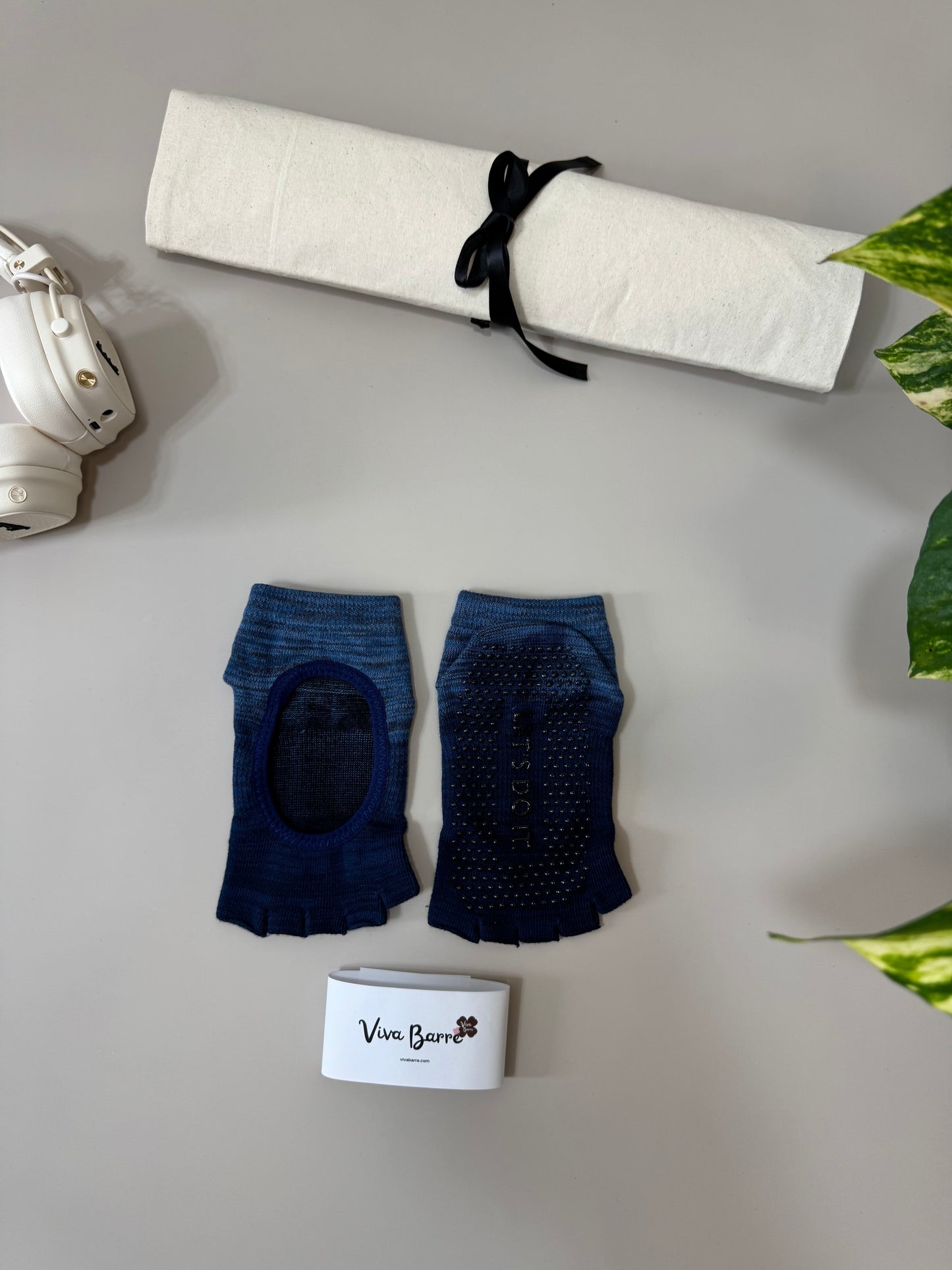Viva 扎染渐变露趾瑜伽袜