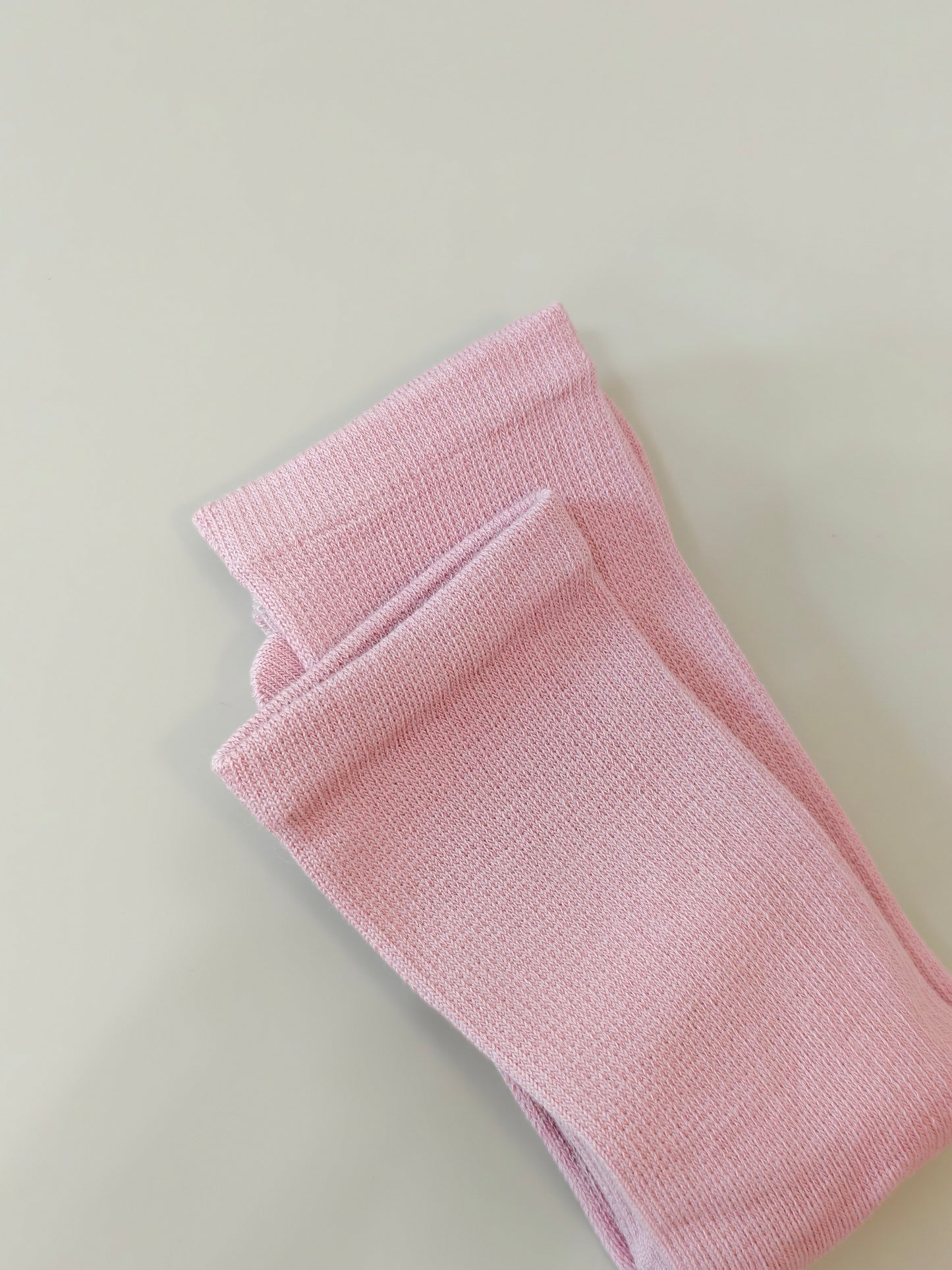 Viva Barre Split-Toe Mid-Calf Yoga Grip Socks, One Size (US 6-11)
