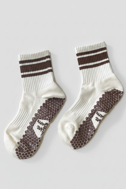 Chocolate Brown Minimalist Pilates Socks | Yoga & Barre