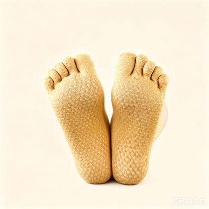 Viva Split-Toe Mid-Calf Grip Socks